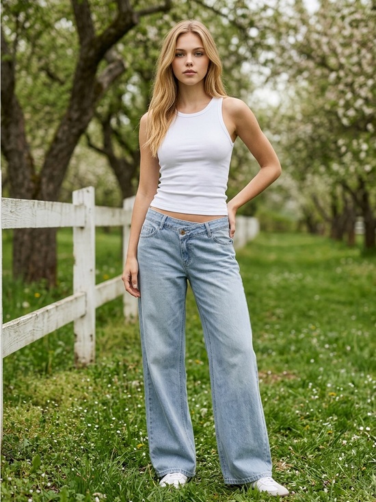HALARA Denim - HALARA Flex Women’s Sz M wide leg low rise asymmetric stretch jeans pockets